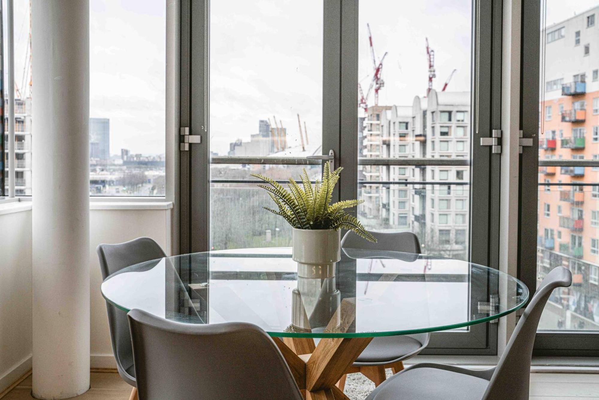 Beautiful Penthouse Apartment With Private Terrace In Greenwich Peninsula London Eksteriør billede