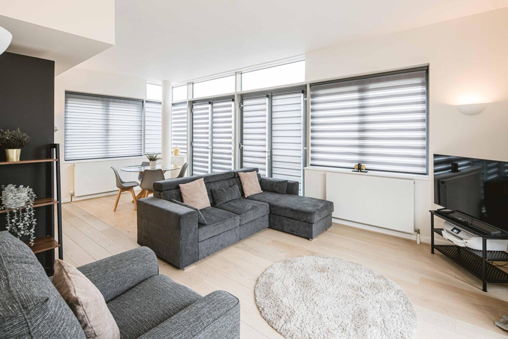 Beautiful Penthouse Apartment With Private Terrace In Greenwich Peninsula London Eksteriør billede